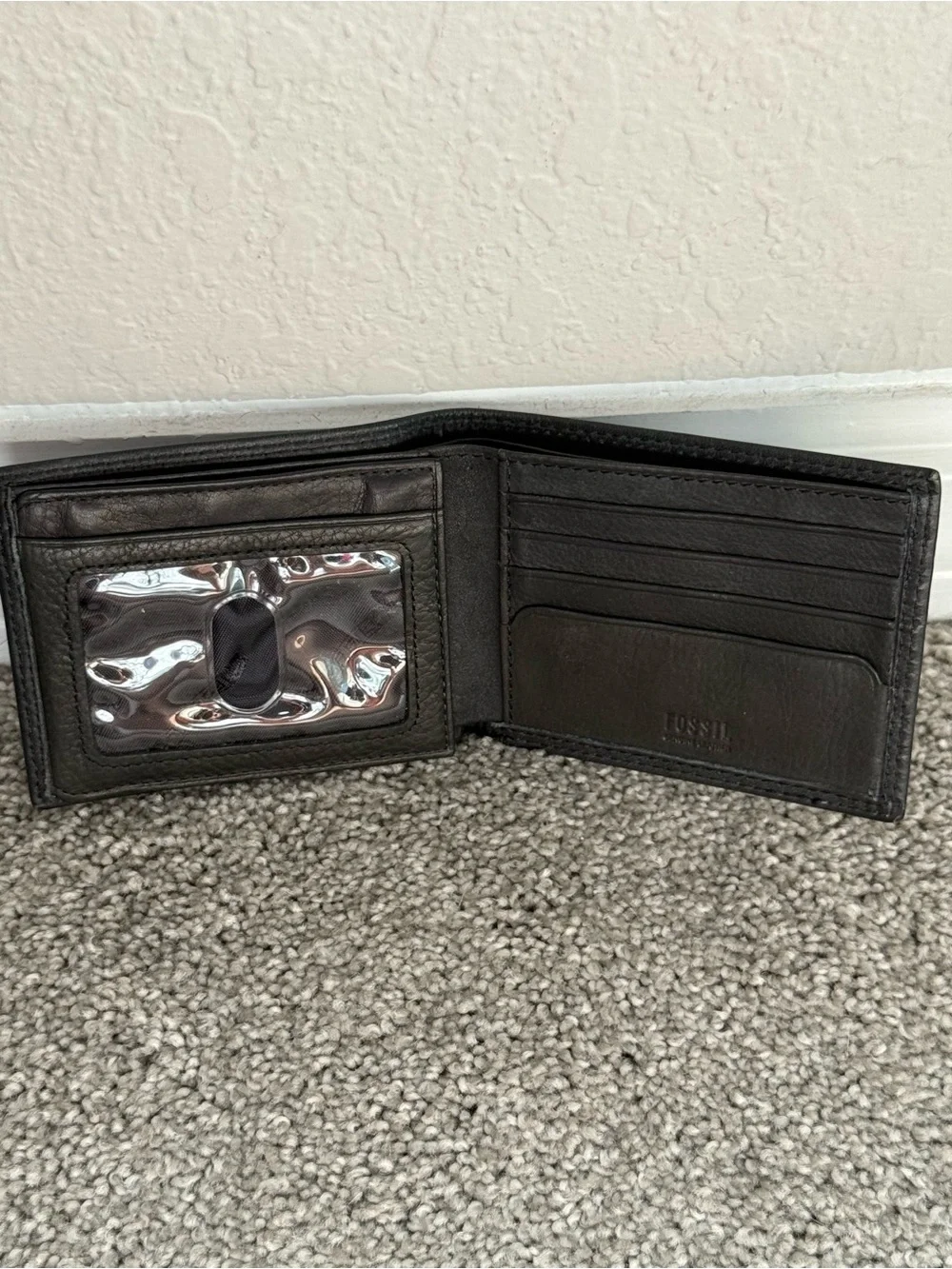 Fossil Men's Black Leather Bifold Card Wallet